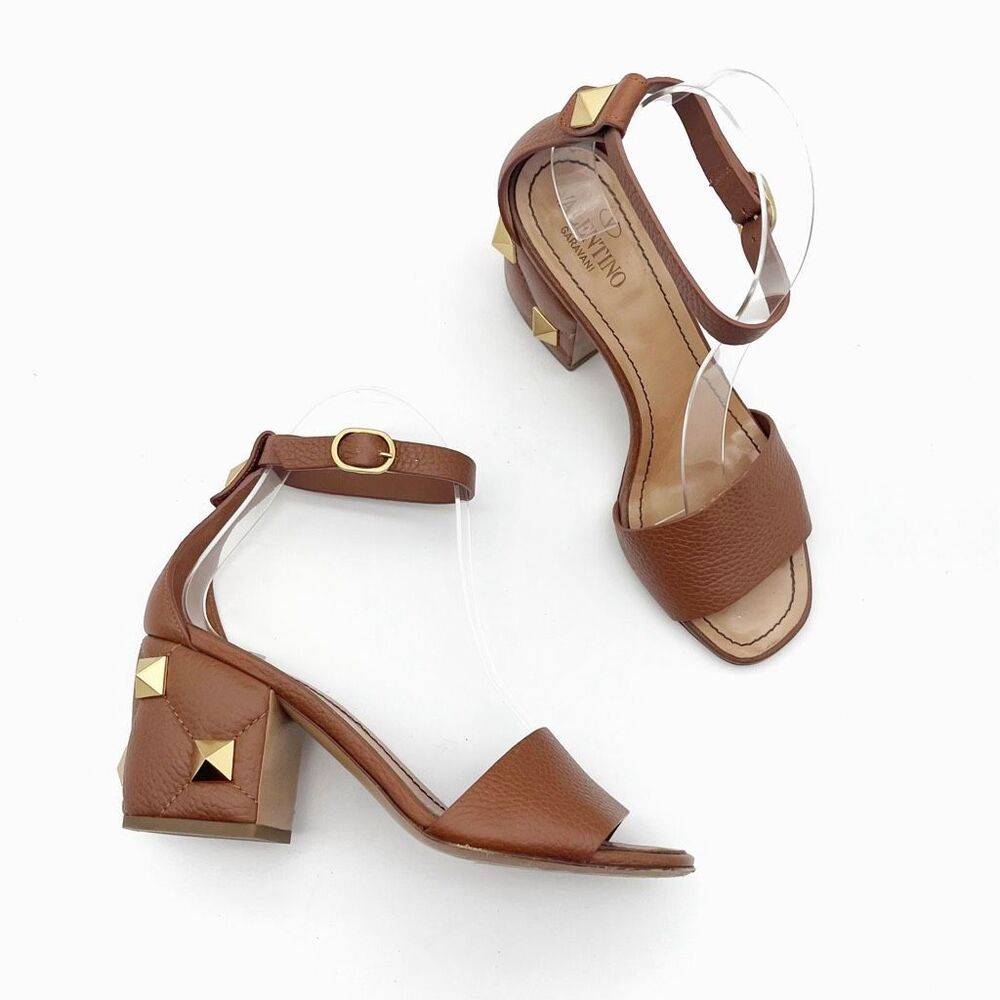 VALENTINO Roman Rockstud Heels Size 36 Sandal Leather Block Heel
